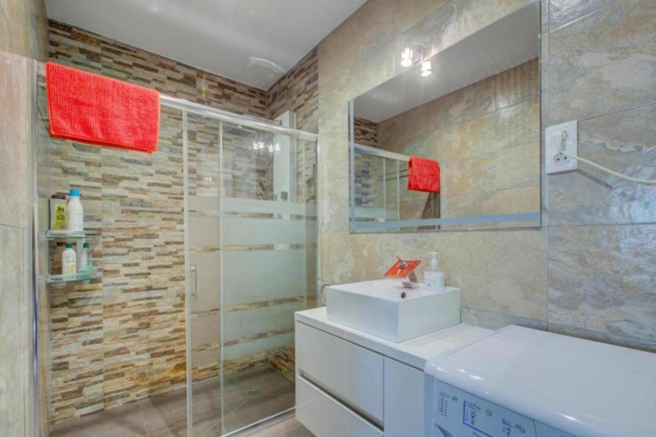 Apartamento Loft En Plaza Espana - Gran Via Madrid Exteriör bild